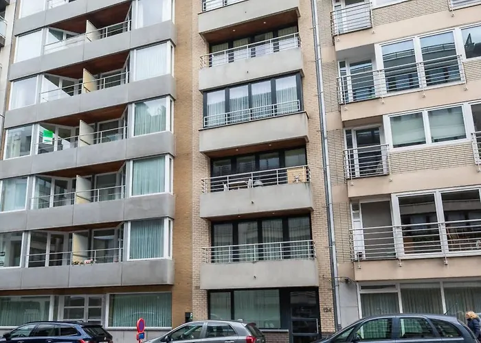 Beautiful Duplex For 6 On A Top-notch Location With Free Parking Apartment Ostende