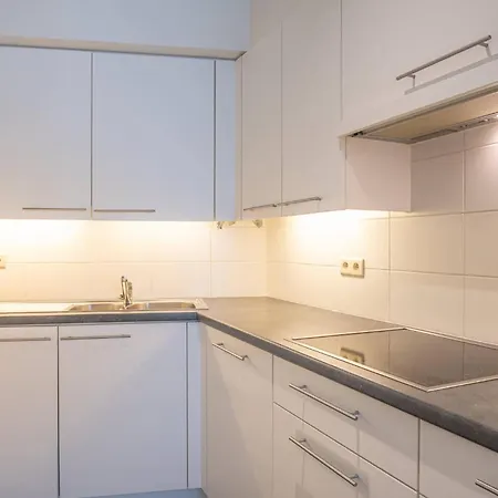 Beautiful Duplex For 6 On A Top-notch Location With Free Parking オステンド