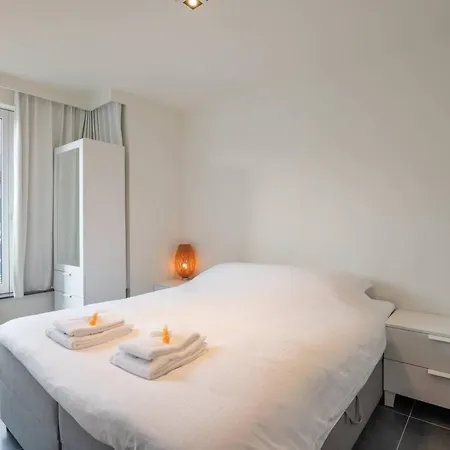 アパート Beautiful Duplex For 6 On A Top-notch Location With Free Parking
