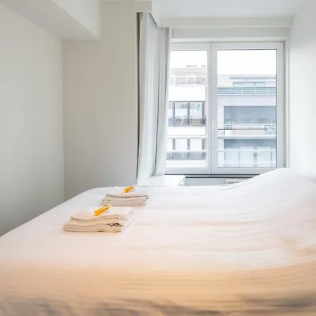 Beautiful Duplex For 6 On A Top-notch Location With Free Parking オステンド